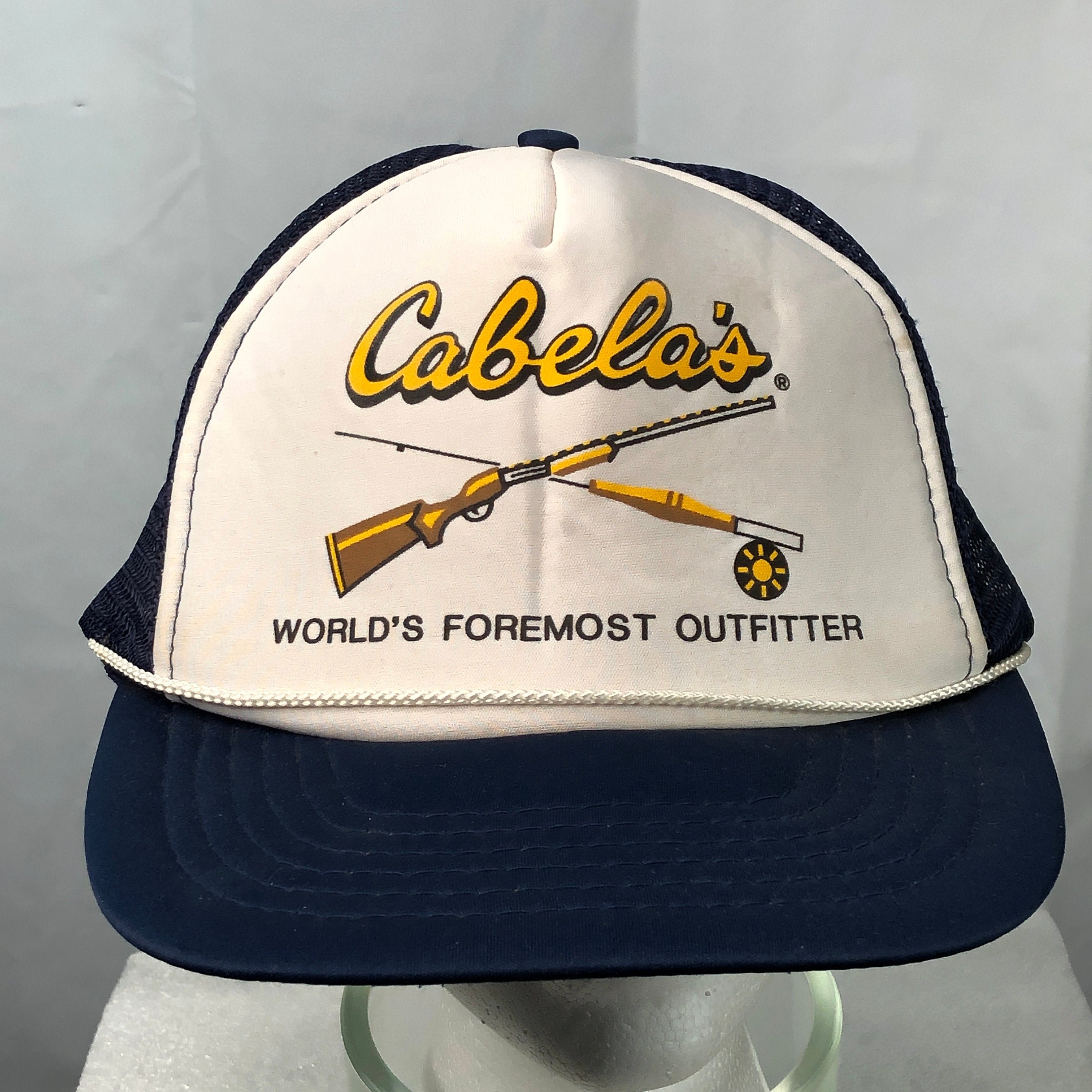 Vintage Cabela's World's Foremost Outfitter Mesh Foam Trucker Hat Cap Snapback Hunter Fisherman