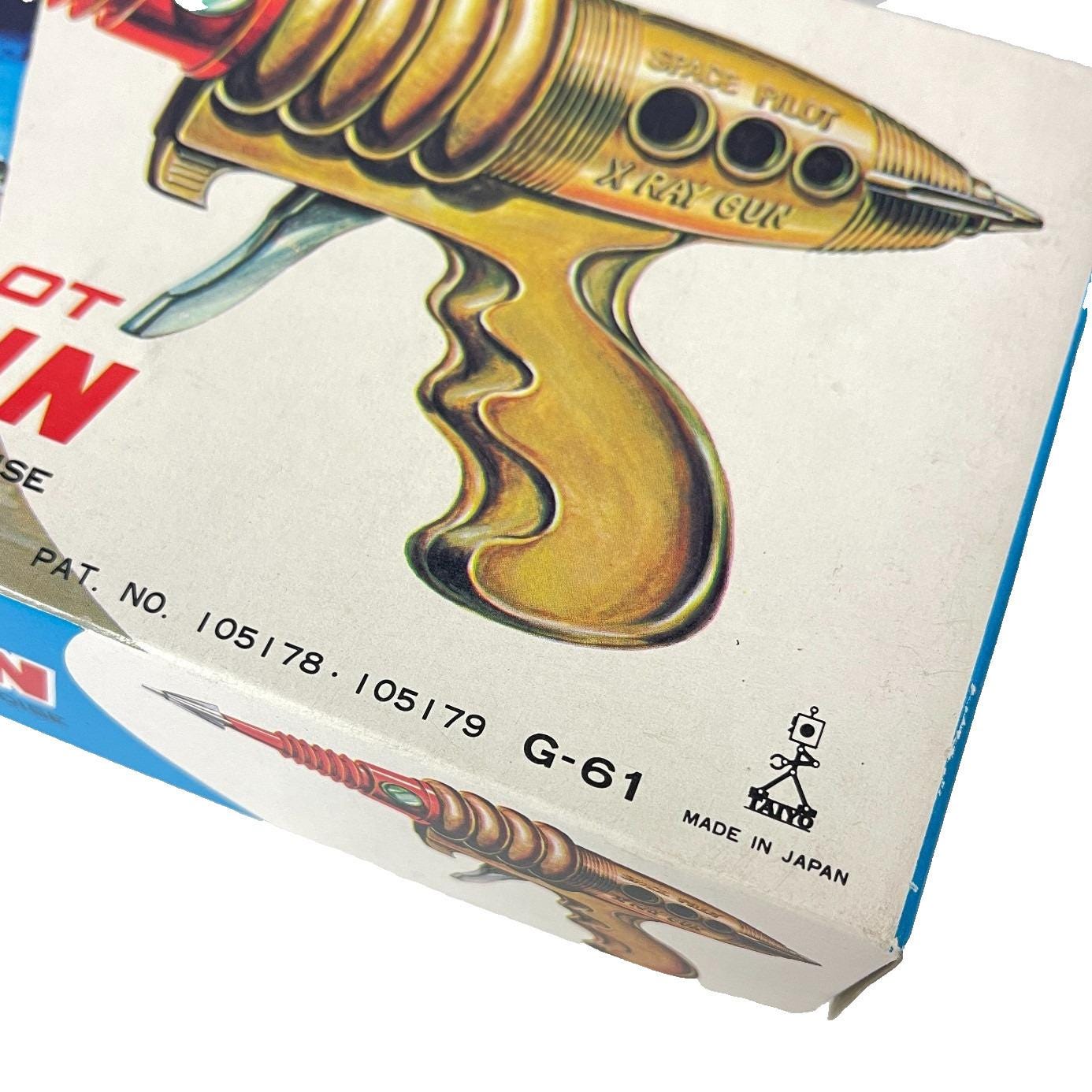 Taiyo Space Pilot X-ray Gun Vintage Plastic Raygun G-61