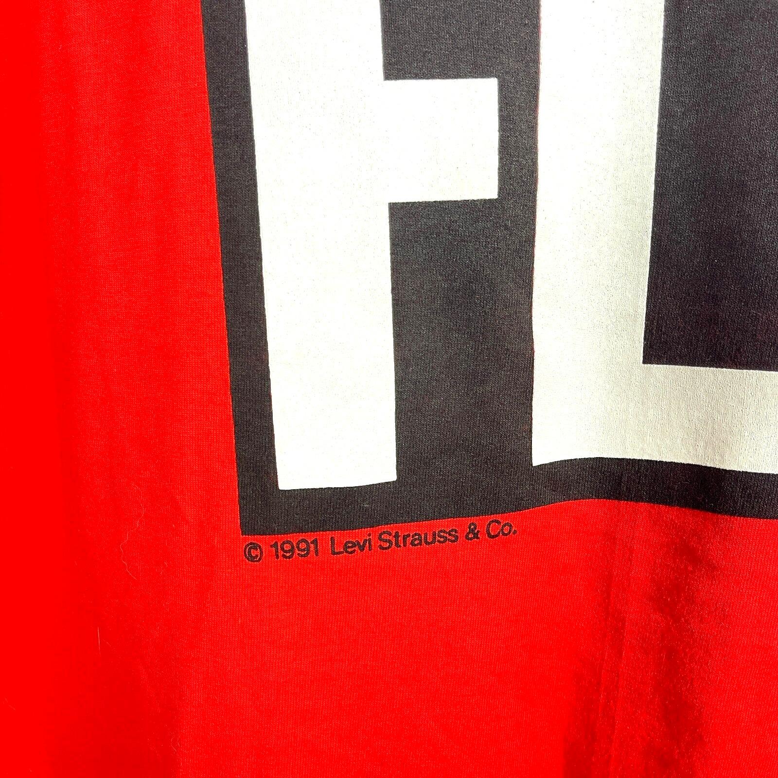 Levis 501 Button Your Fly Vintage 1991 Red T-shirt Size XL Mens 