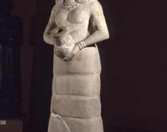 Assyrian Sumerian Goddess Inanna Ishtar Mari Lady Of Wel