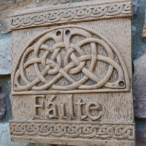 FAILTE Irish WELCOME Ireland Gaelic Celtic Stone Sign Plaque Www.neo-m ...