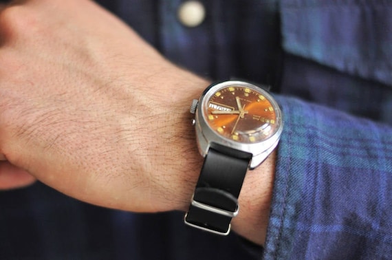 Soviet watch "Slava" , Mens watch, Russian watch,