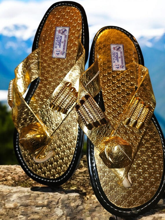 African Made Gold Royal Sandals - Etsy Norway display picture 3
