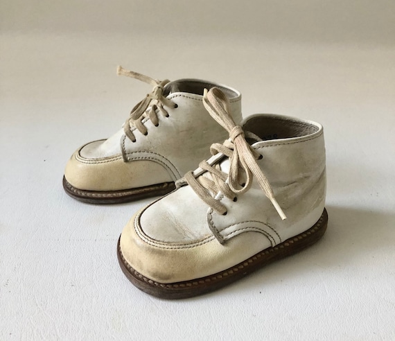 Vintage Stride Rite Leather Baby Shoes - image 2