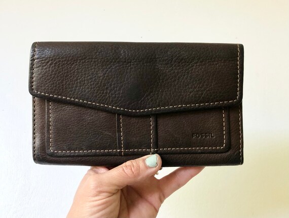Brown Leather Fossil Wallet - image 4
