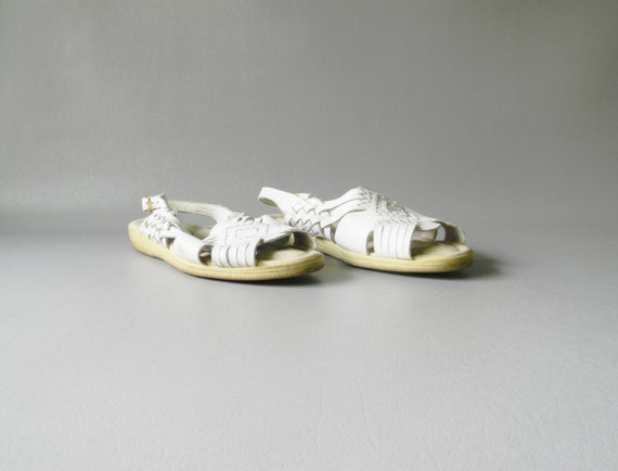 Vintage Women's White Leather Sandal Size 9-1/2 - image 3