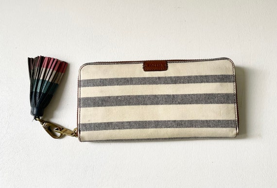 Fossil | Bags | Fossil Striped Multicolored Rainbow Pastel Crossbody Travel  Purse | Poshmark