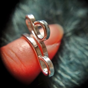 Flower Knitting Thimble Sterling Silver Yarn Guide Tension Ring for