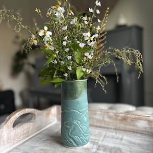 Horse lovers vase, gifts for equestrians, gifts for horse lovers, horse pottery, gifts for her, horse pottery gifts, blue flower vase, horse