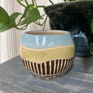 Handgemachte Sgraffito Keramik Sukkulenten Topf: Blau, Grün und Braun
