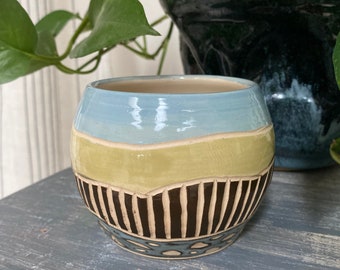 Maceta pequeña para suculentas, jardinera de interior, jardinera de exterior, jardinera para suculentas, cerámica hecha a mano, regalo para ella, jardineras de cerámica únicas