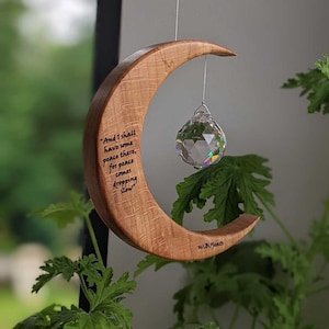 Acchiappasole in faggio irlandese: citazione di Yeats, prisma di luna di cristallo - Rainbow Maker