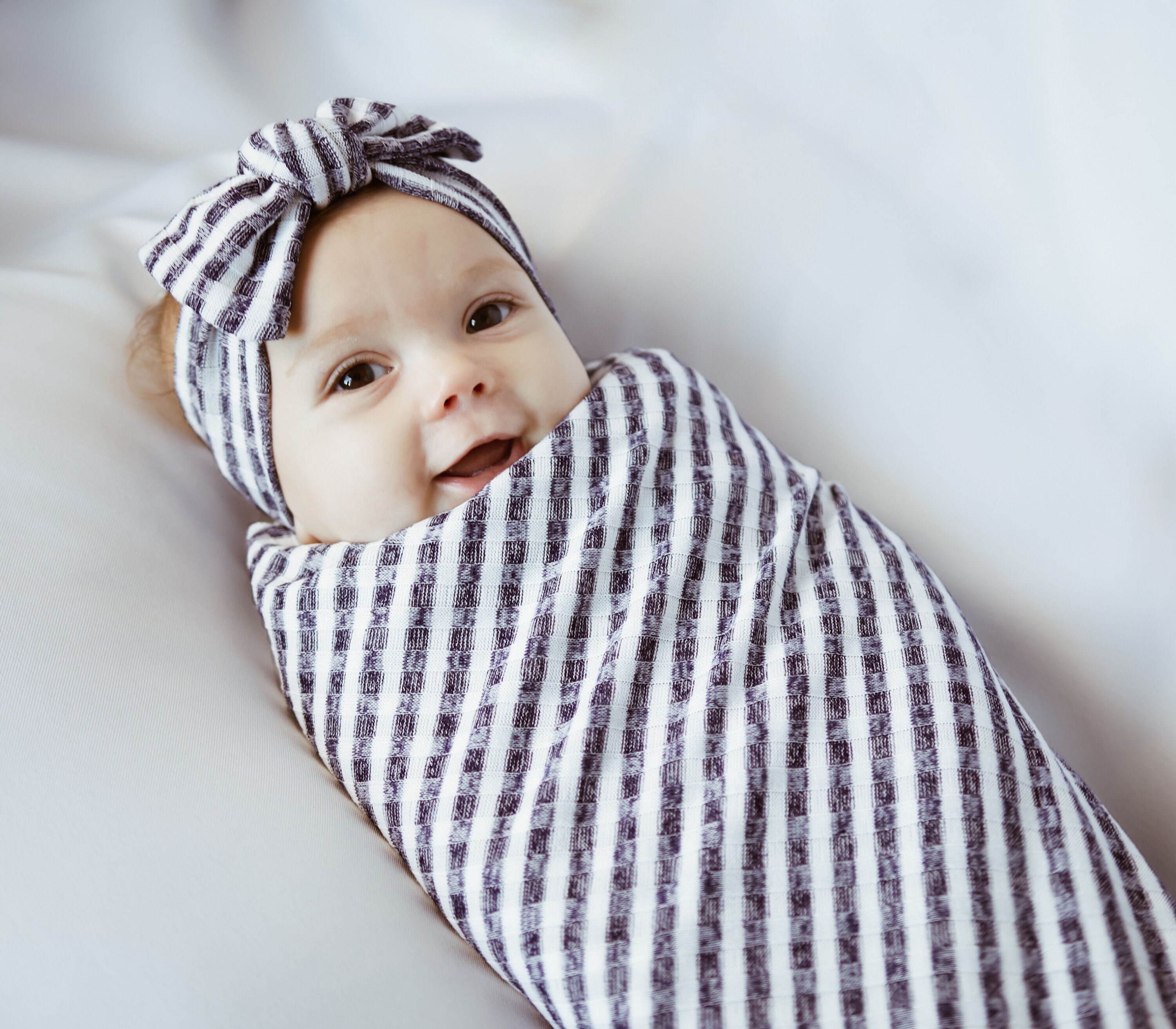 knotted swaddle