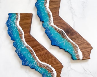 California Walnut Ocean Charcuterie Board, Personalized Grazing Board, Engraved Beach Gift, Custom Cheese Tray, Personalized Cali Map Art
