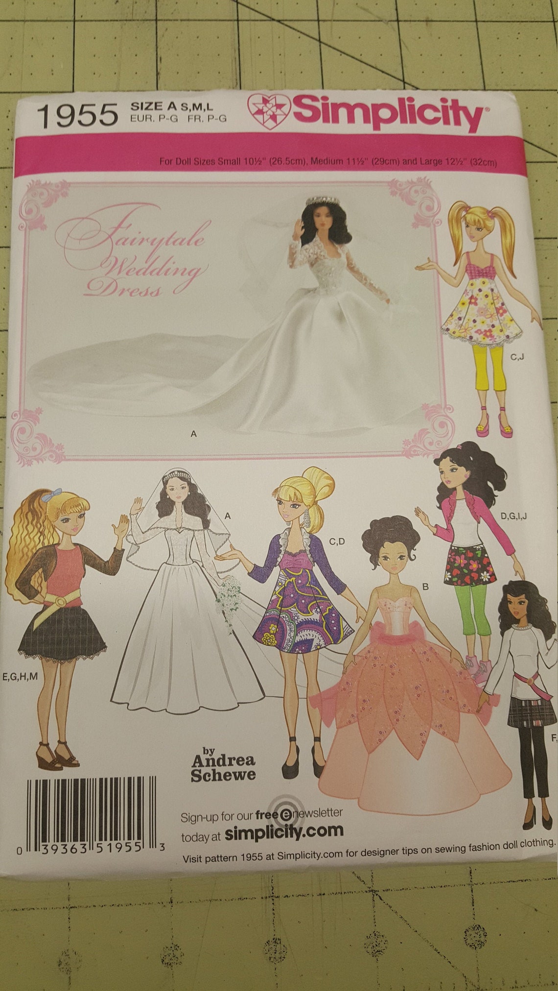 Vestiti Per Bambole Simplicity 1955 - Abiti Speciali E Sportivi In 3 Taglie (S, M, L) - Foto 10