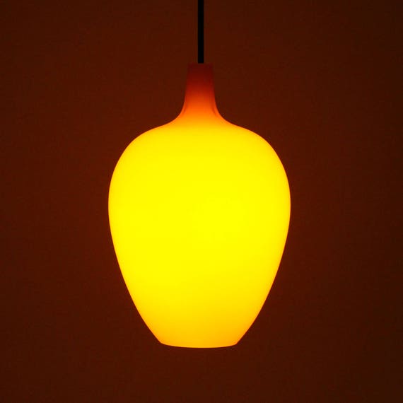 POMPEI, blown glass pendant light by Jo Hammerborg, Fog & Morup and Holmegaard Glassworks, 1963. Danish mid century design lighting. POMPEI, blown glass pendant light by Jo Hammerborg, Fog & Morup and Holmegaard Glassworks, 1963. Danish mid century design lighting.