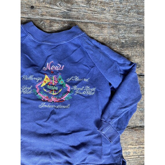 Vintage International News Shirt T-Shirt Kids Yacht Club Small View 4
