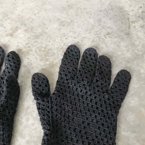 Vintage Hand Crochet Black Open Knit Womens Glove… - image 6