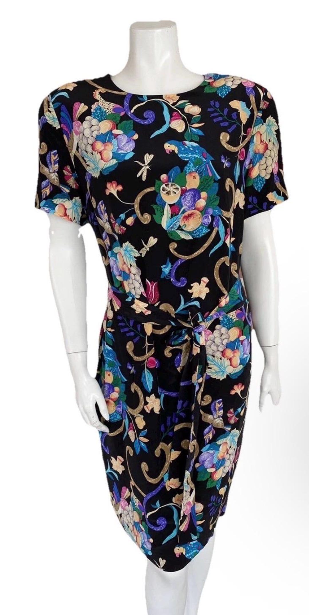 Vintage Diane Von Furstenberg Floral Bird Fruits Sheath Short