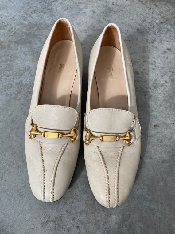 cream gucci heels