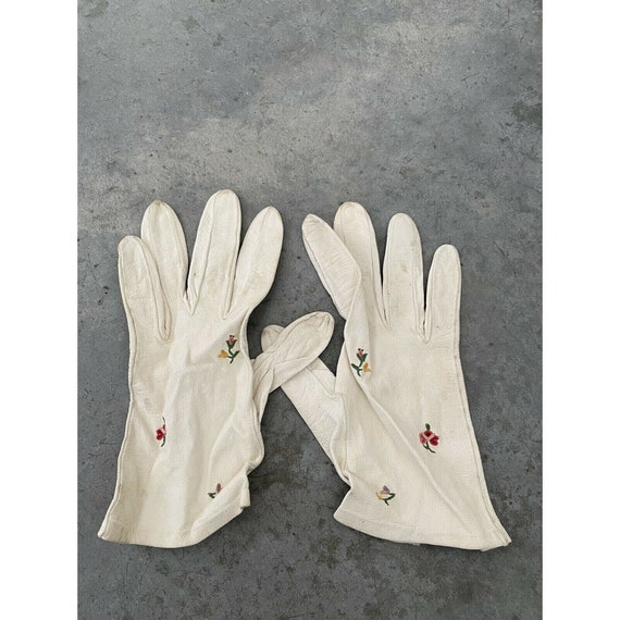 Vintage Floral Gloves Embroidered Ivory Cream Lea… - image 6