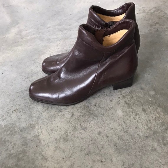 leather ankle boots size 4