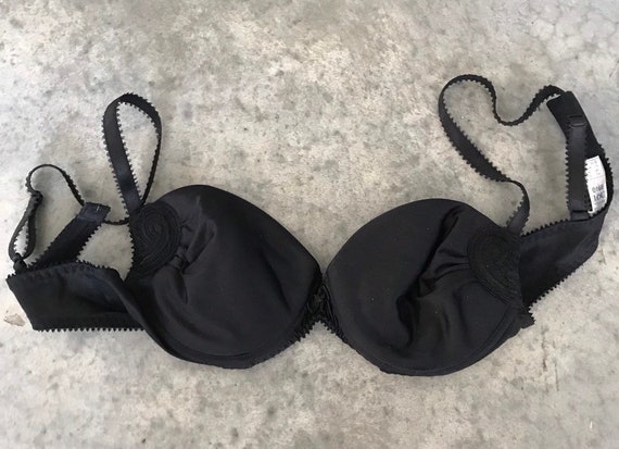 Victoria's Secret push up bra size 34C please read description