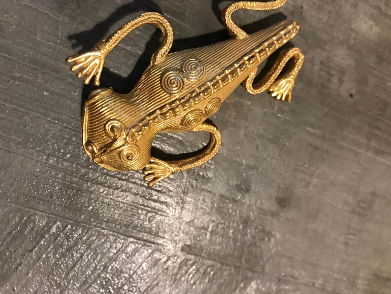 Collier lézard sculptés à la main en laiton décoratif / Pendentif broche image 7