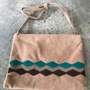 Vintage 1970s Ultrasuede Ultra Suede Beige Reva Shoulder Bag Purse Handbag