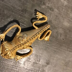 Collier lézard sculptés à la main en laiton décoratif / Pendentif broche image 8