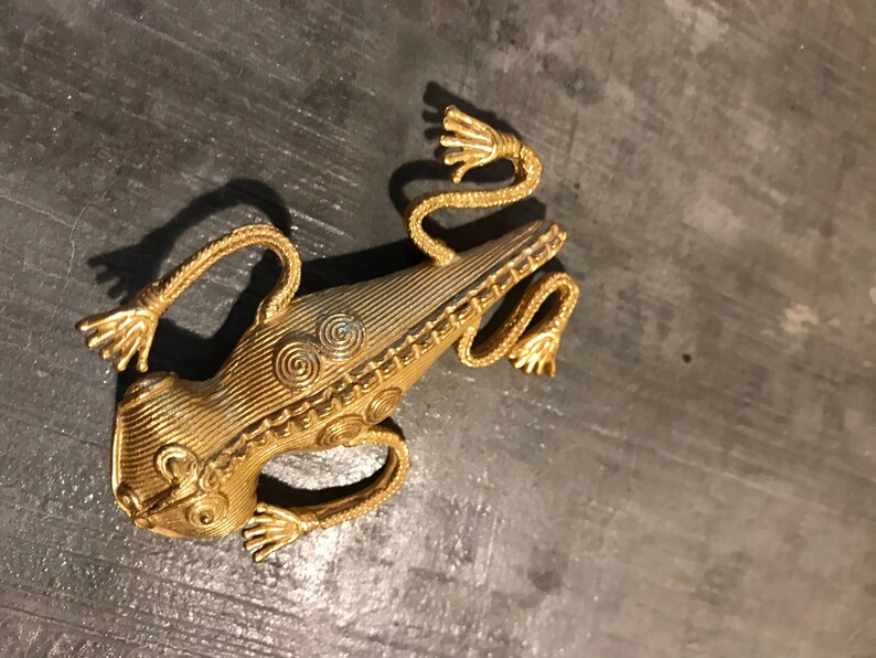 Collier lézard sculptés à la main en laiton décoratif / Pendentif broche image 8