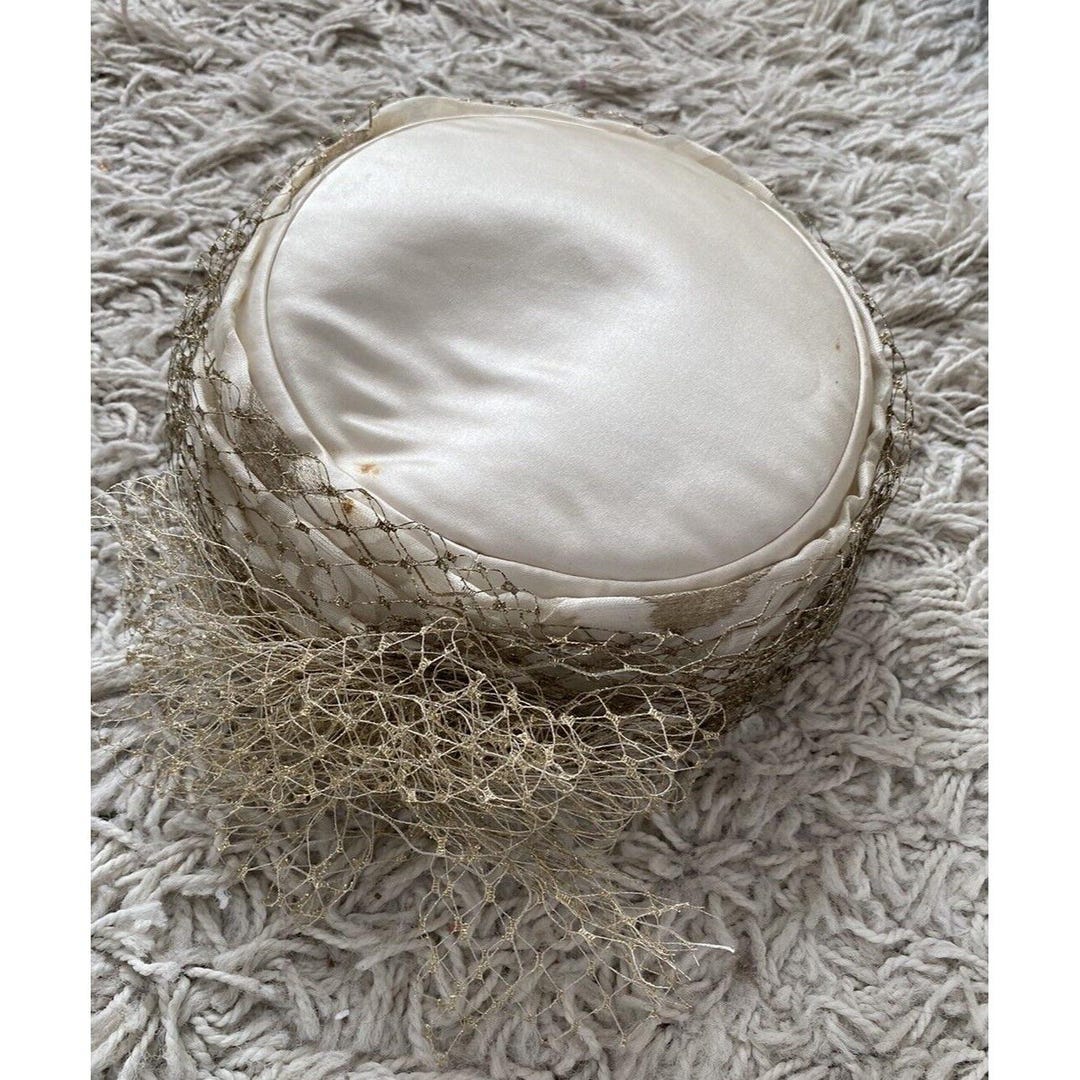 Vintage Suzanne Custom Millinery Hat Satin Gold Cream Silk Mesh 1950s Vintage Suzanne Custom Millinery Hat Satin Gold Cream Silk  main image 4