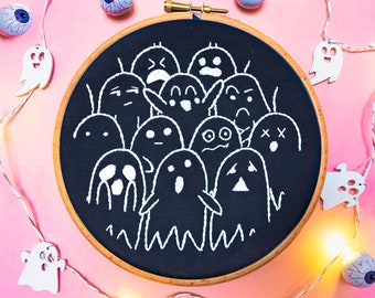 Halloween Embroidery Kit, Ghost Embroidery, Glow In The Dark Spooky Craft Kit, Beginners Witch Embroidery, DIY Embroidery Kit With Pattern