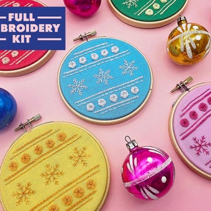 Christmas Bauble Embroidery Kit, Hand Embroidery For Beginners, Craft Kit, Festive Embroidery, DIY Embroidery Hoop, Easy Embroidery Pattern