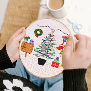 Christmas Tree Embroidery Fabric Panel, Hand Embroidery For Beginners, Festive Embroidery, Winter DIY Craft Kit, Embroidery Kit With Pattern