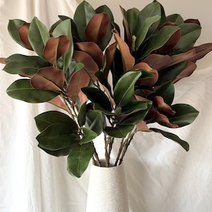 リアルタッチのマグノリアの葉の枝、フェイクのマグノリアの枝、リアルなマグノリアの葉、マグノリアのリースのガーランド、マグノリアの葉のリースのキット