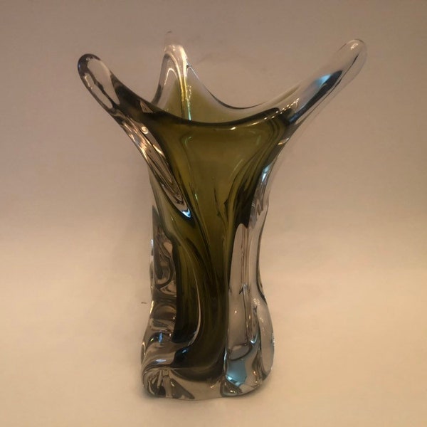 LIVRAISON GRATUITE!  Vintage 1970S Chalet of Canada Art Glass Avocat et Clear Twisted Vase