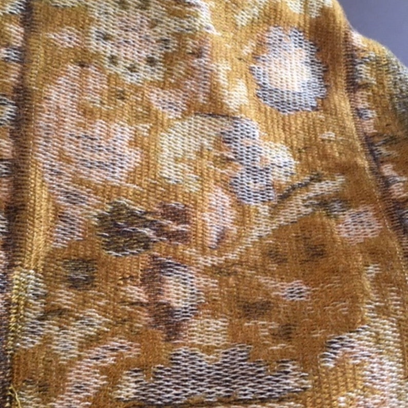 French Wool Weave Wide Trim Carpet or Rug Trim Passementerie Upholstery Wide Trim 20.5 cm Whole Roll For Sale,