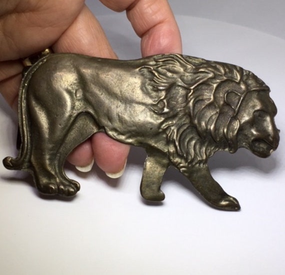 10 cm x 5,5 cm, gewicht 50,8 gram Franse leeuwenriemgesp Accessoires Riemen & bretels Riemgespen Bronzen gesp 
