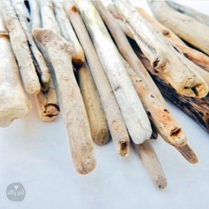 Driftwood for Macrame 16-20 x .75-1 Wall Hangings Mobiles Driftwood Display image 5