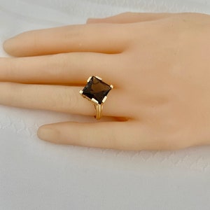 14K Gold Smoky Topaz Trillion Faceted Gemstone Yellow Gold Exquisite Ring image 3