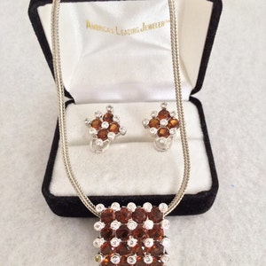 Beautiful Citrine And Clear Rhinestone Checkerboard Style Paved Set Demi Paruer Necklace & Pierced Earrings Set