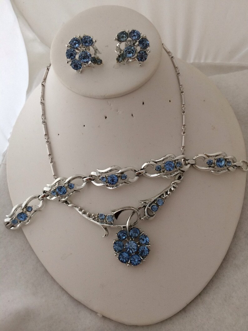 Coro Full Parure Set Sky blue Rhinestone Chocker Necklace Five Section Bracelet Screw Back Earring All signed Vintage Coro Silver Tone Medal