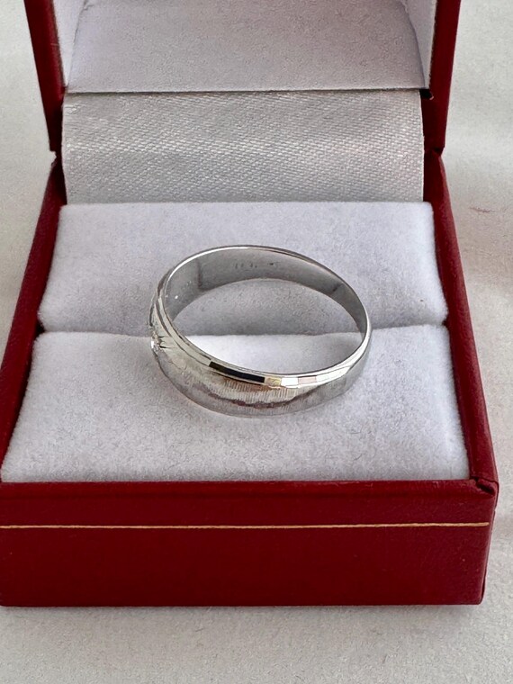 14K Solid White Gold Solitaire Diamond Brush Fron… - image 4