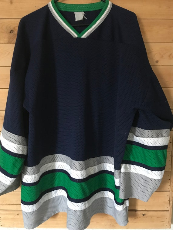Vintage Hockey Jersey // Vintage Jersey// Vintage
