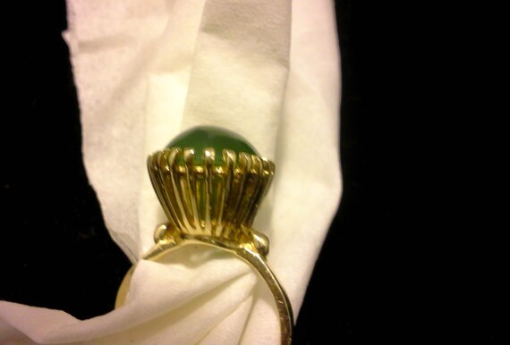 Vintage Solid 14kYellow Gold Solitaire Green Neph… - image 4