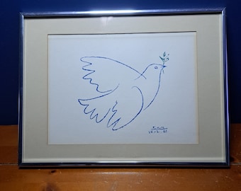 Vintage Picasso Print, Peace Dove in Metal Frame with Off-white Mat, Peace Dove by Pablo Picasso, Vintage Silver Metal Frame
