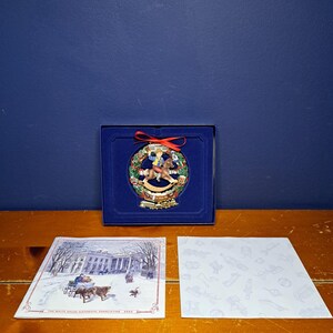 Vintage 2003 White House Ornament From Historical Association, 2003 White House Historical Association Ornament, Wreath and Train Ornament
