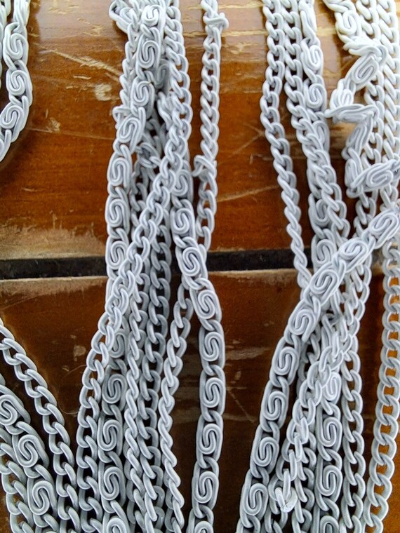 Vintage LONG White Chain Link Necklace, Vintage M… - image 8