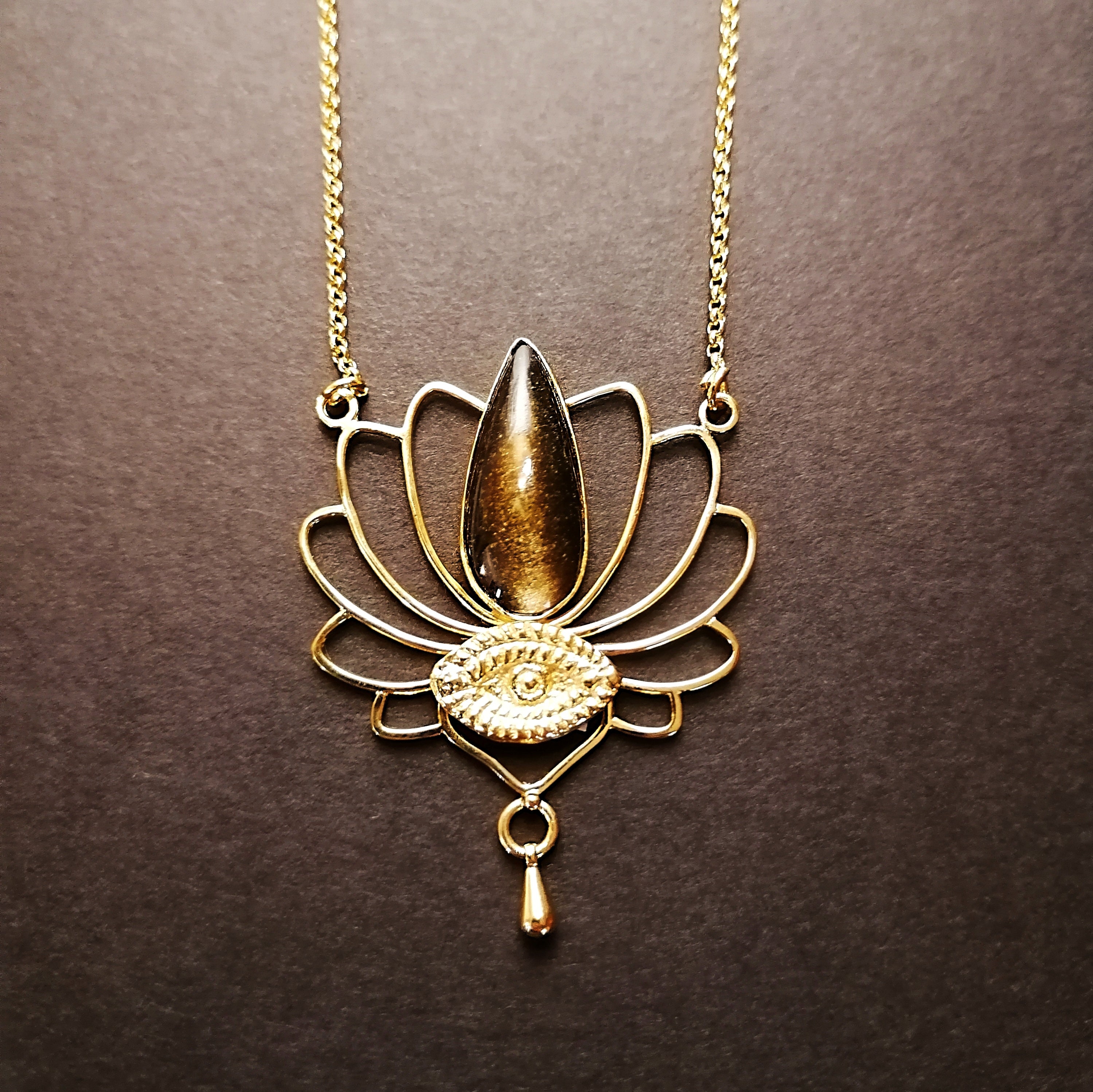 Golden Obsidian Lotus Flower 